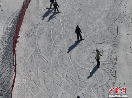 ��ѩ�ۺ�����ѩ���w򞼪����ѩ�����׻������������ѩ�����D